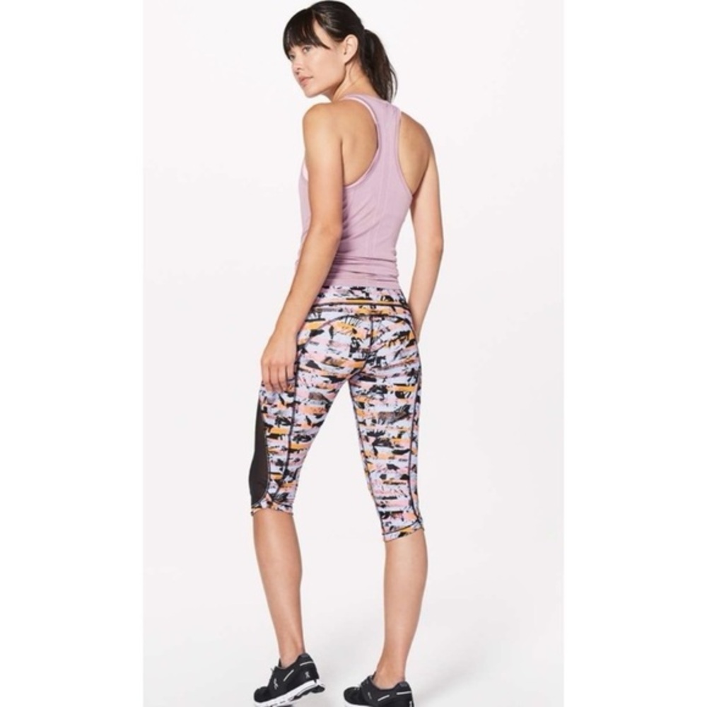 Lululemon Sun Runner Crop *17"